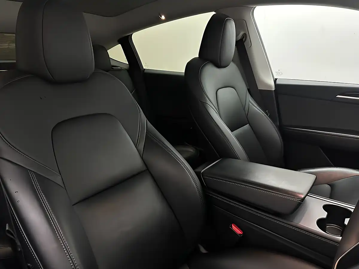 Used 2023 Tesla Model Y Aero Kit White - Interior and Exterior details 17