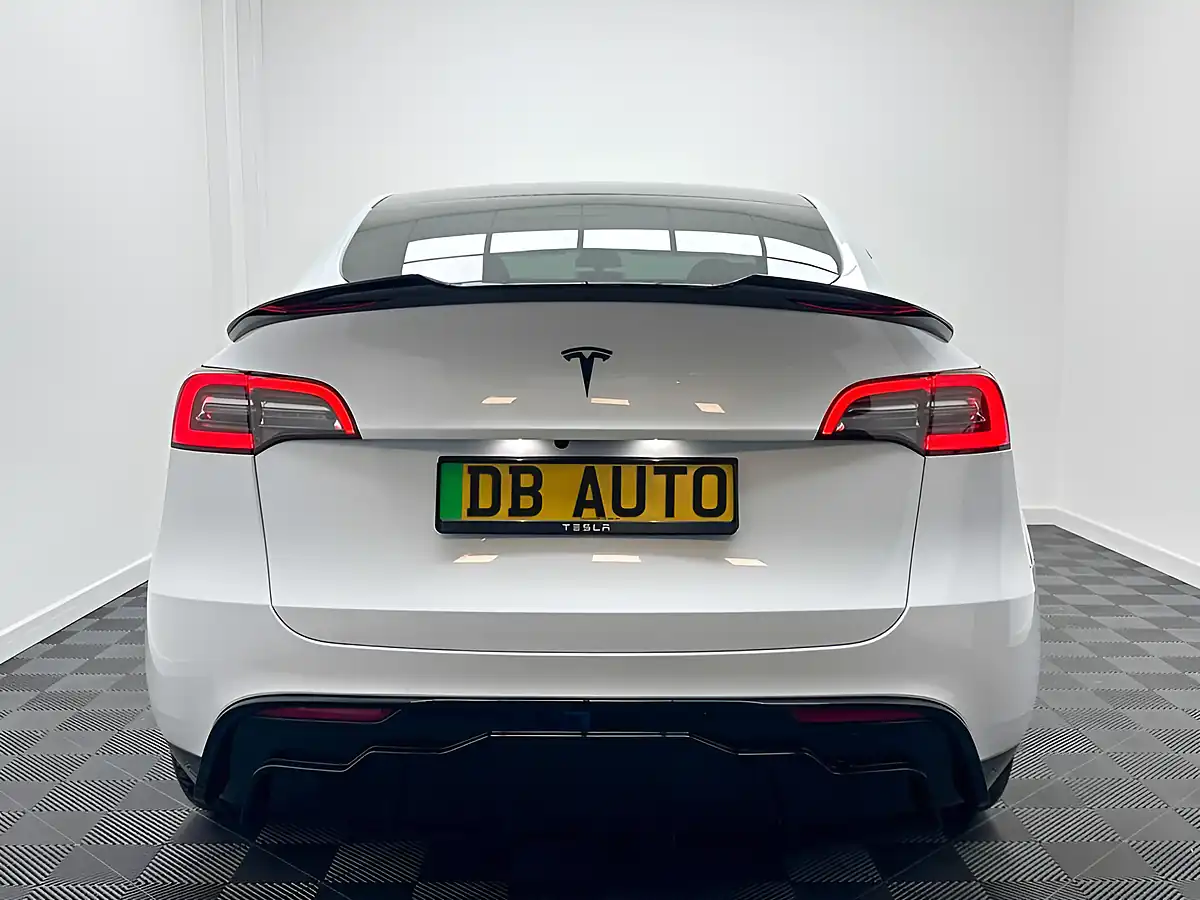Used 2023 Tesla Model Y Aero Kit White - Interior and Exterior details 8