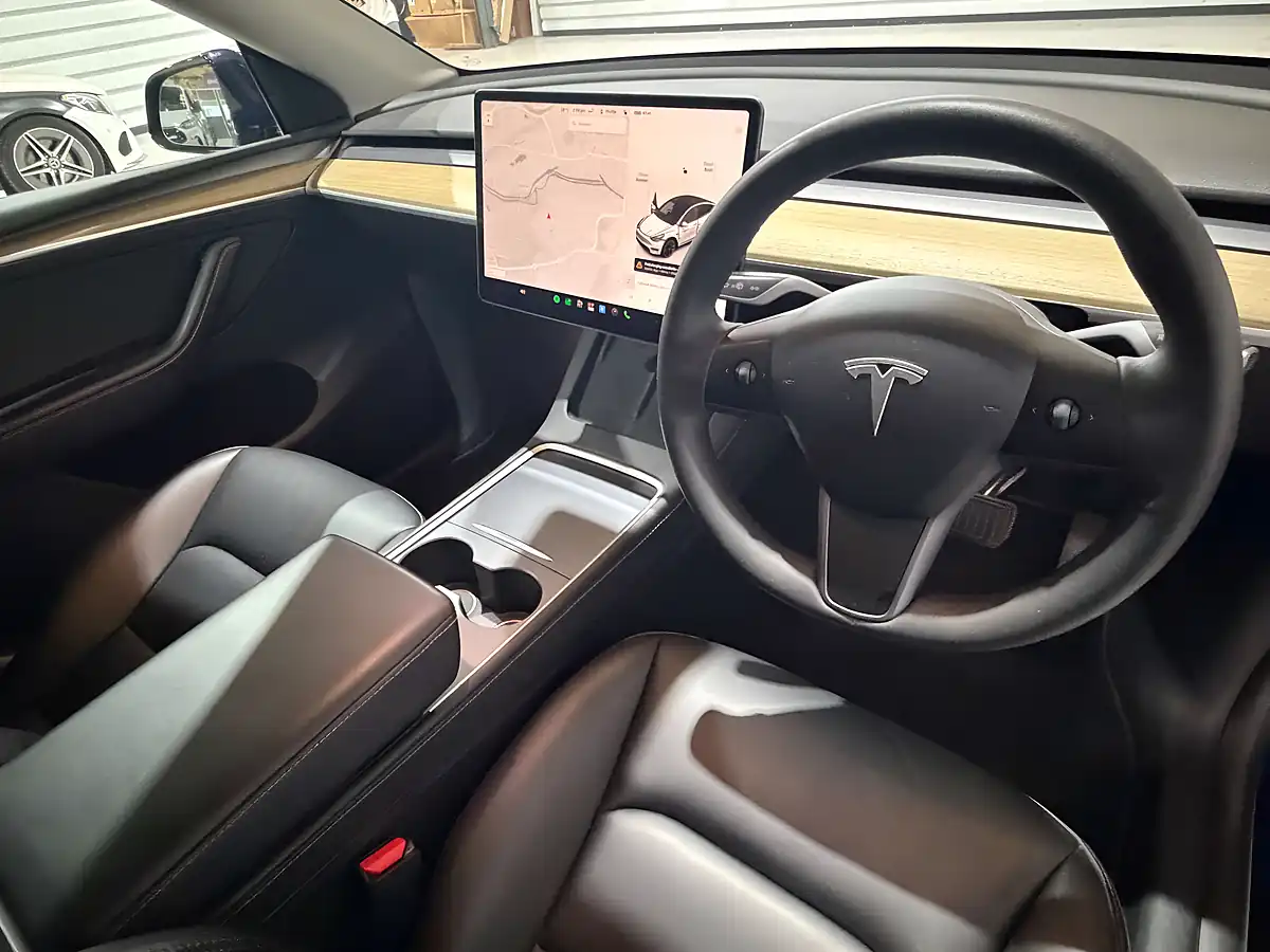 Used 2023 Tesla Model Y Blue - Interior and Exterior details 5