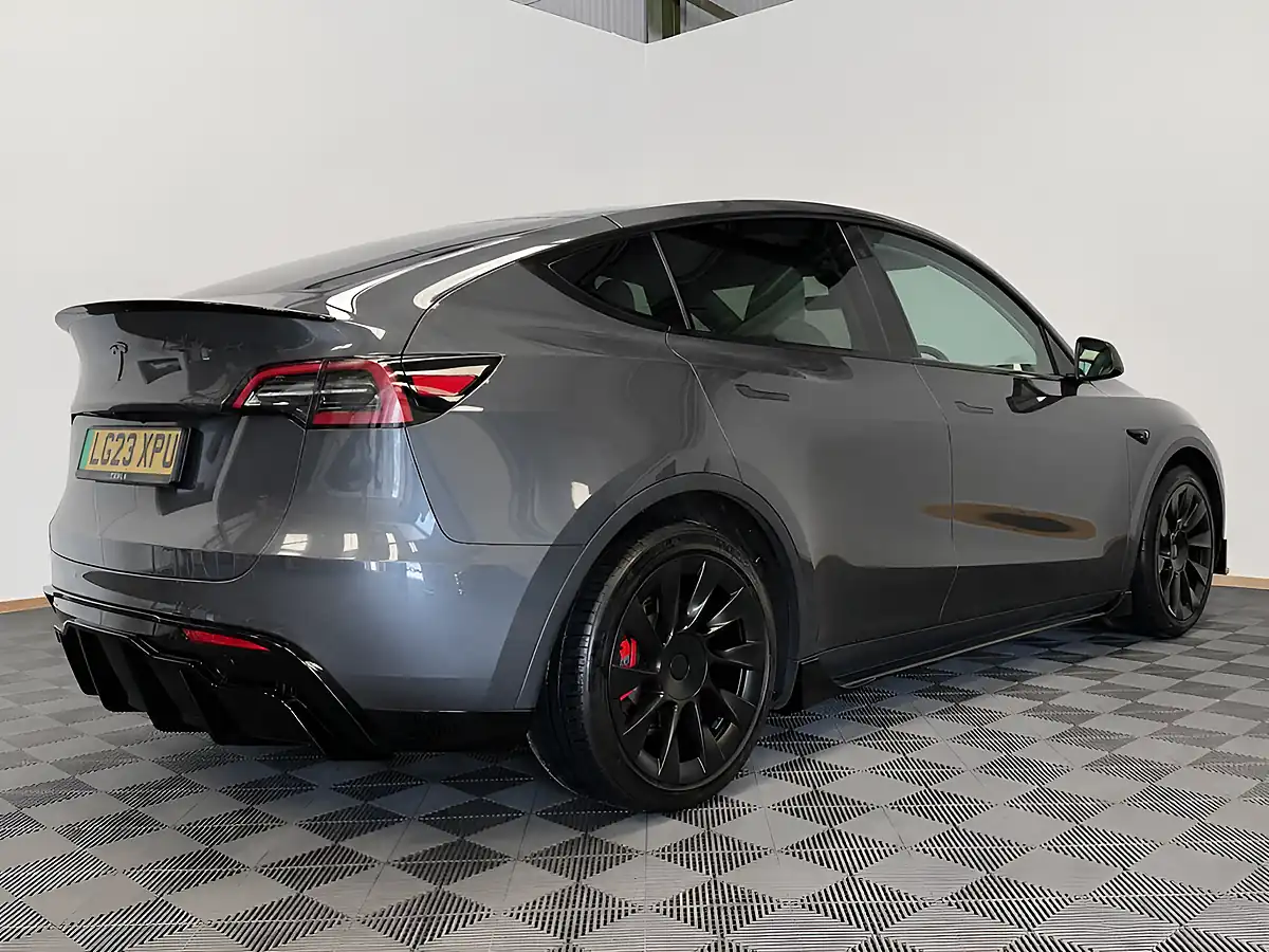 Used 2023 Tesla Model Y Grey - Interior and Exterior details 8