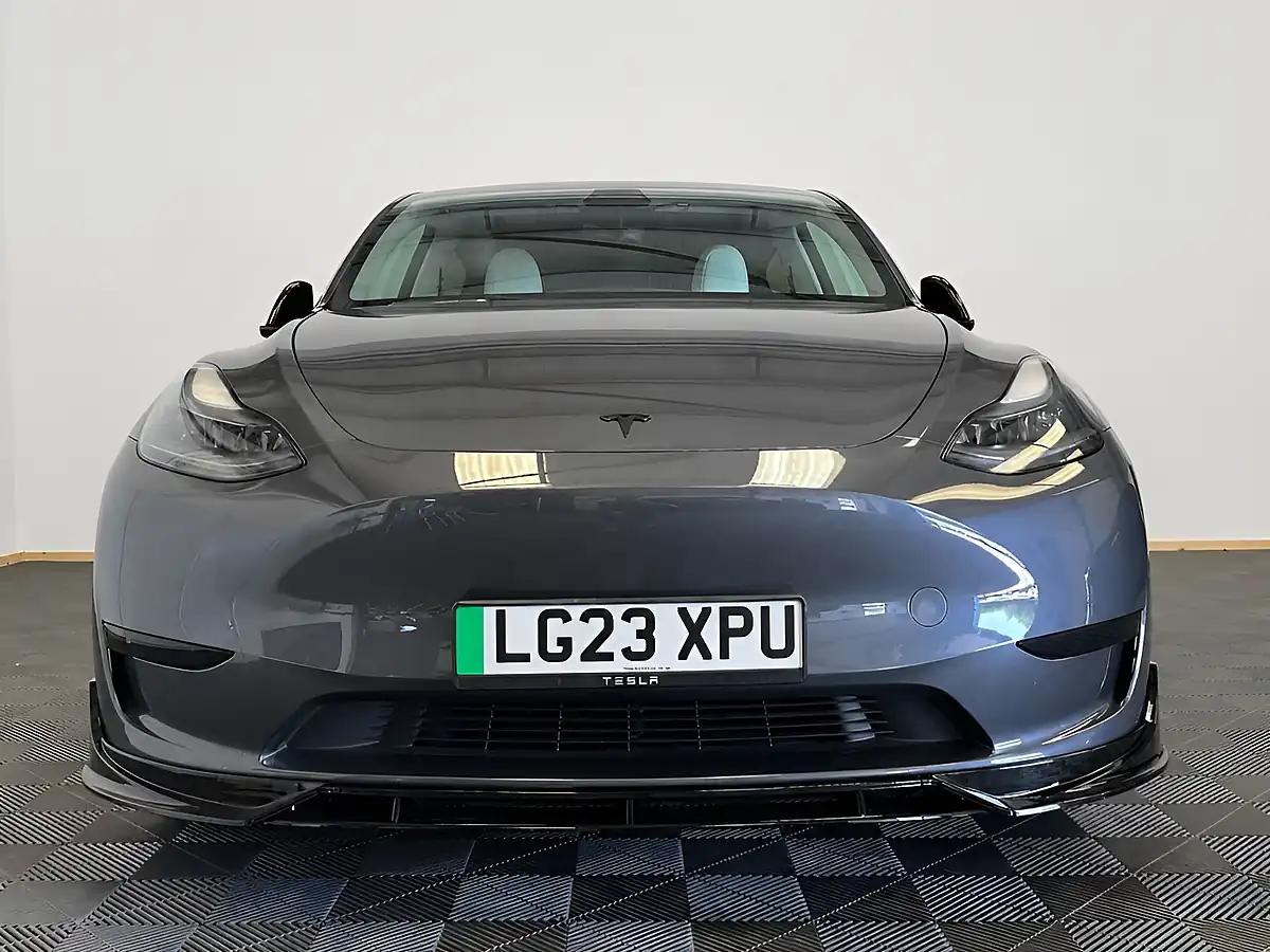 Used 2023 Tesla Model Y Grey - Interior and Exterior details 9