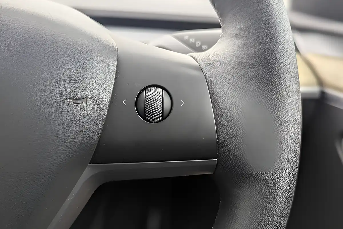 Used 2023 Tesla Model Y Grey - Interior and Exterior details 15