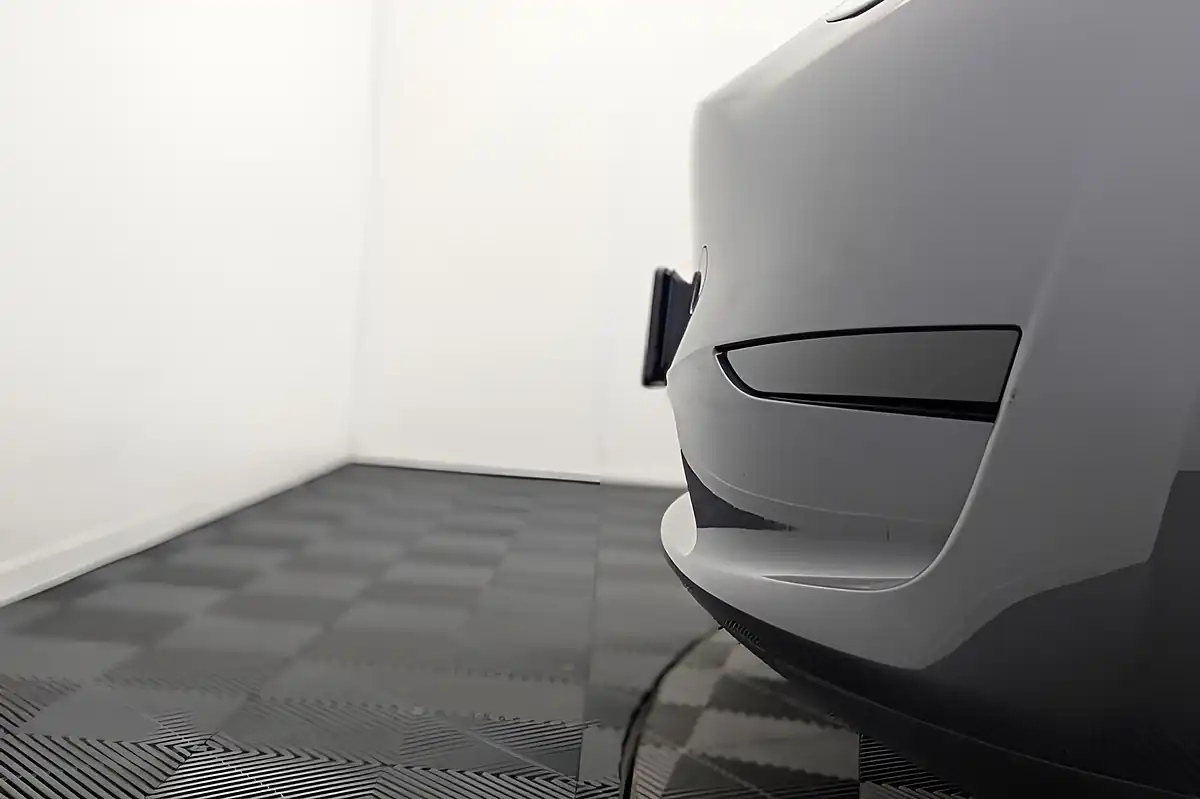 Used 2023 Tesla Model Y Grey - Interior and Exterior details 18