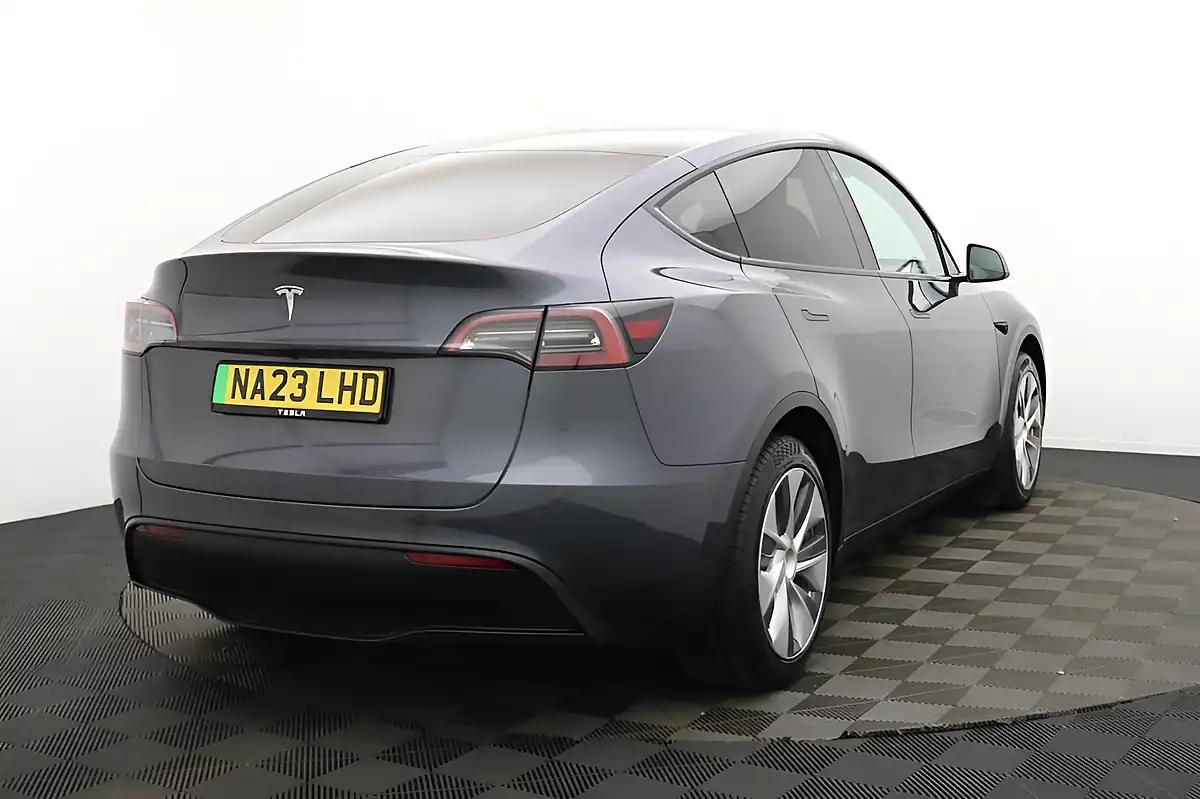 Used 2023 Tesla Model Y Grey - Interior and Exterior details 3