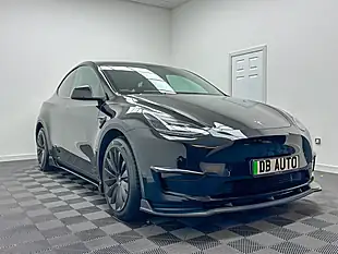 Used 2023 Tesla Model Y Long Range Black - Interior and Exterior details 8