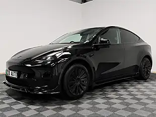 Used 2023 Tesla Model Y Long Range Black - Interior and Exterior details 6