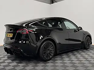 Used 2023 Tesla Model Y Long Range Black - Interior and Exterior details 7