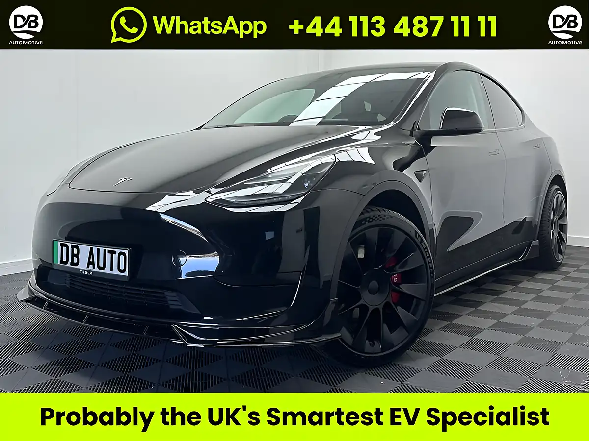 Used 2023 Tesla Model Y Long Range Black - Front View