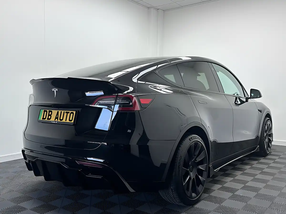 Used 2023 Tesla Model Y Long Range Black - Interior and Exterior details 16