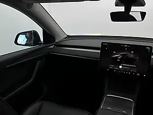 Used 2023 Tesla Model Y Long Range Black - Interior and Exterior details 9
