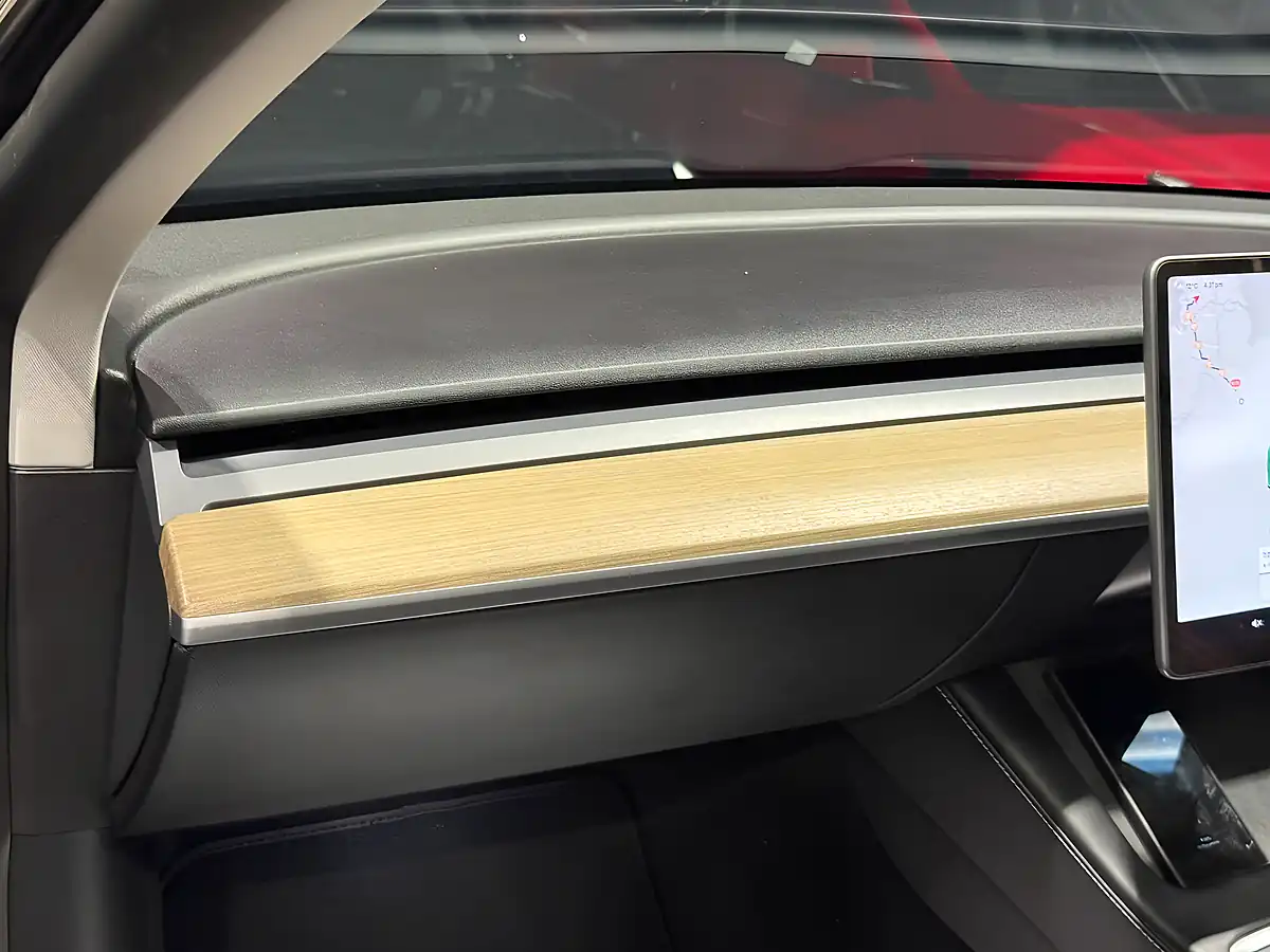 Used 2023 Tesla Model Y Long Range Black - Interior and Exterior details 16