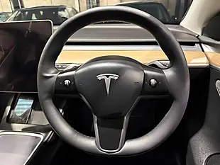 Used 2023 Tesla Model Y Long Range Black - Interior and Exterior details 17