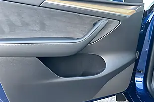 Used 2023 Tesla Model Y Long Range Blue - Interior and Exterior details 13