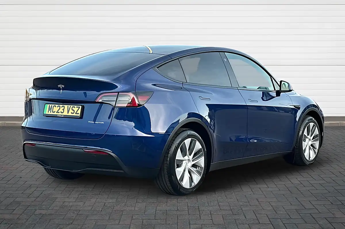 Used 2023 Tesla Model Y Long Range Blue - Interior and Exterior details 3