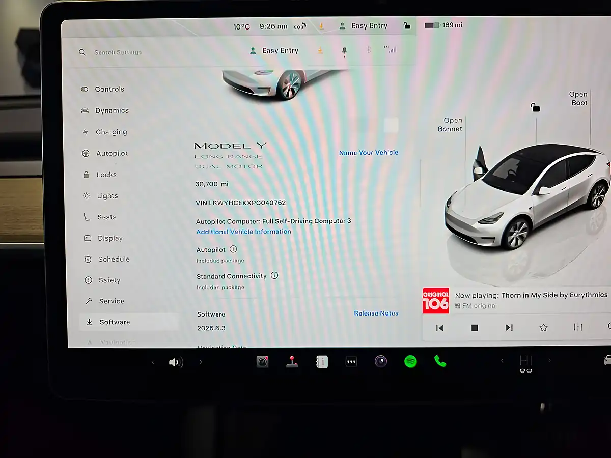 Used 2023 Tesla Model Y Long Range White - Interior and Exterior details 11