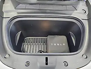Used 2023 Tesla Model Y Long Range White - Interior and Exterior details 18