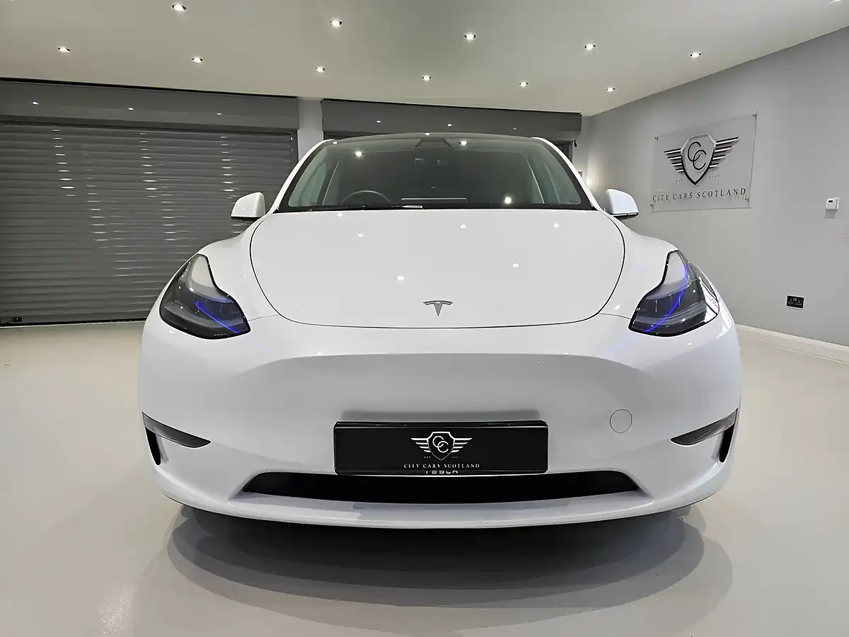 Used 2023 Tesla Model Y Long Range White - Interior and Exterior details 2