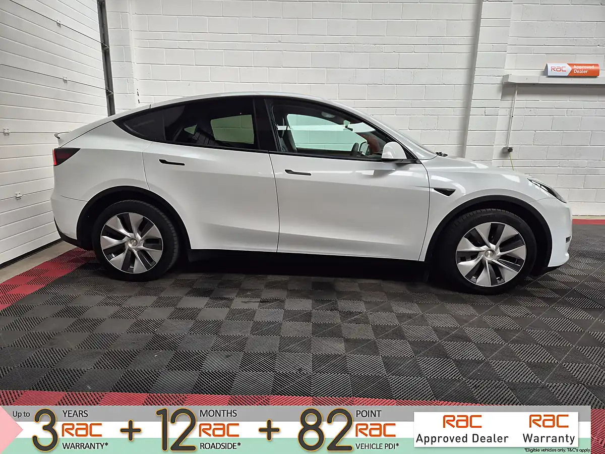 Used 2023 Tesla Model Y Long Range White - Interior and Exterior details 2