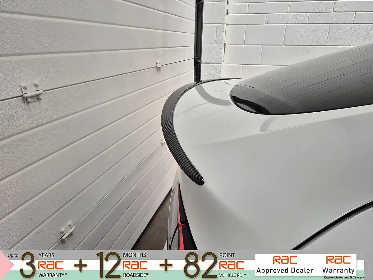 Used 2023 Tesla Model Y Long Range White - Interior and Exterior details 6