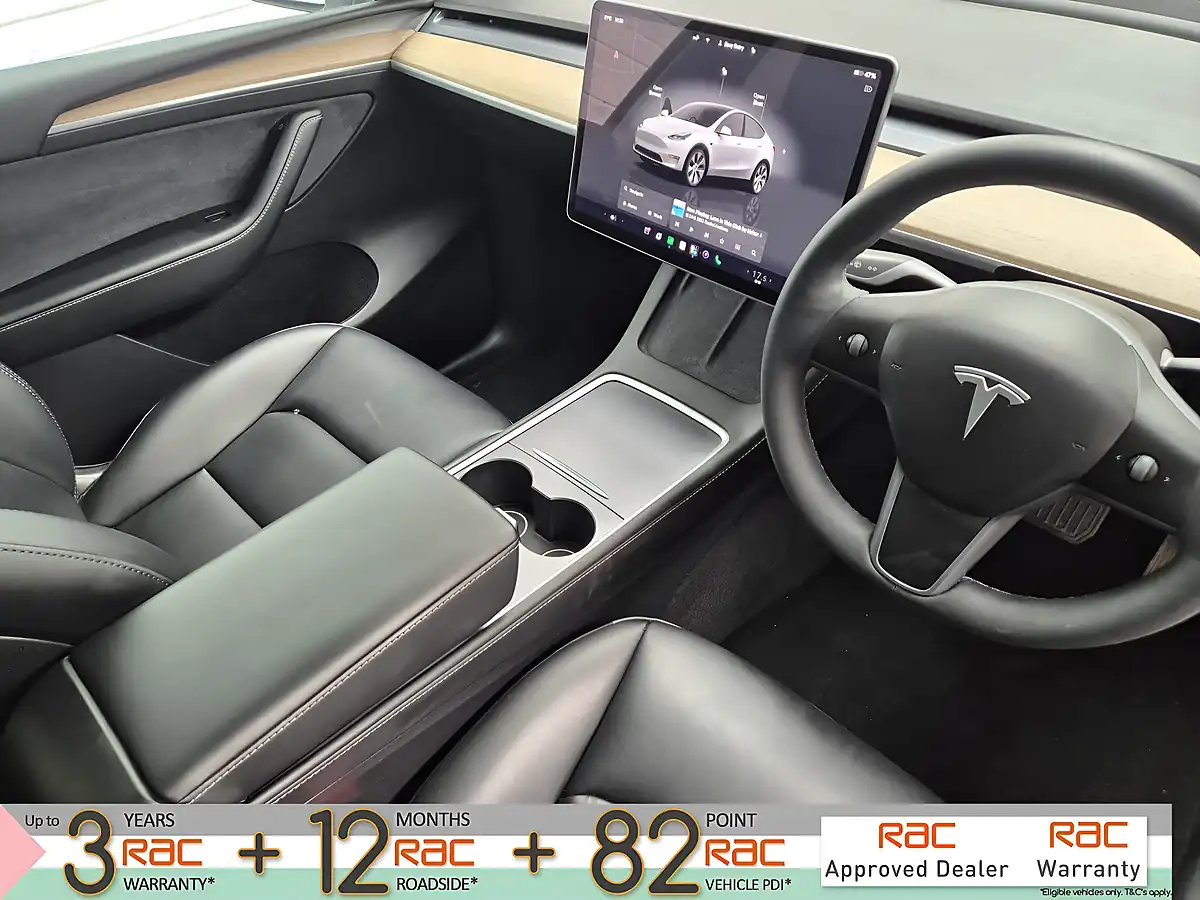 Used 2023 Tesla Model Y Long Range White - Interior and Exterior details 8