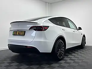 Used 2023 Tesla Model Y Long Range White - Interior and Exterior details 10