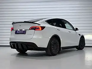 Used 2023 Tesla Model Y Long Range White - Interior and Exterior details 2