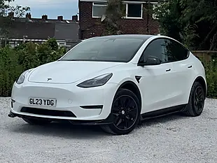 Used 2023 Tesla Model Y Long Range White - Interior and Exterior details 2