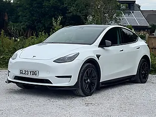 Used 2023 Tesla Model Y Long Range White - Interior and Exterior details 5
