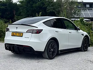Used 2023 Tesla Model Y Long Range White - Interior and Exterior details 9