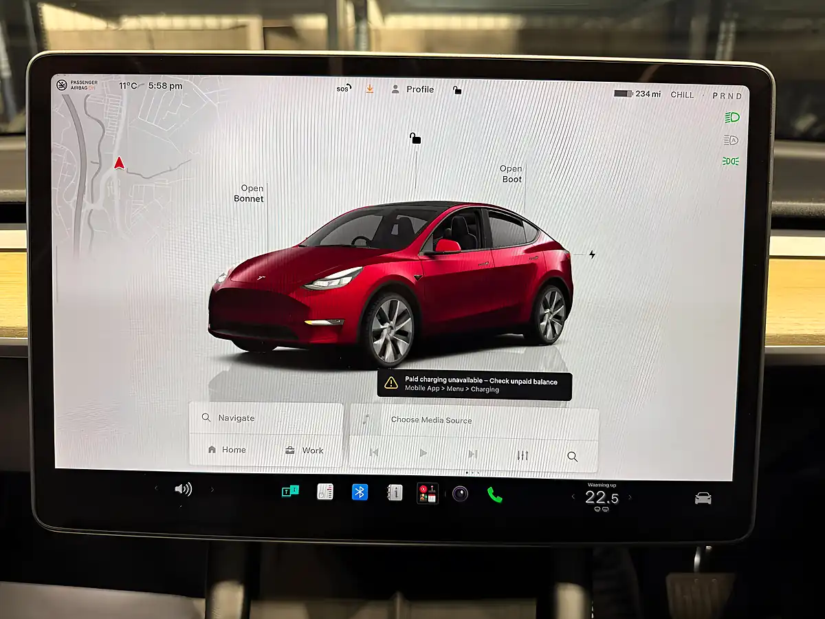 Used 2023 Tesla Model Y Long Range White - Interior and Exterior details 18