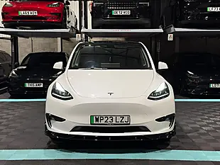 Used 2023 Tesla Model Y Long Range White - Interior and Exterior details 4