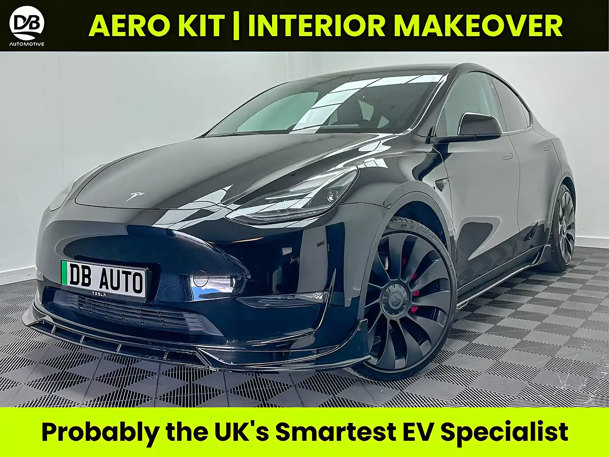 Used 2023 Tesla Model Y Performance Black - Front View