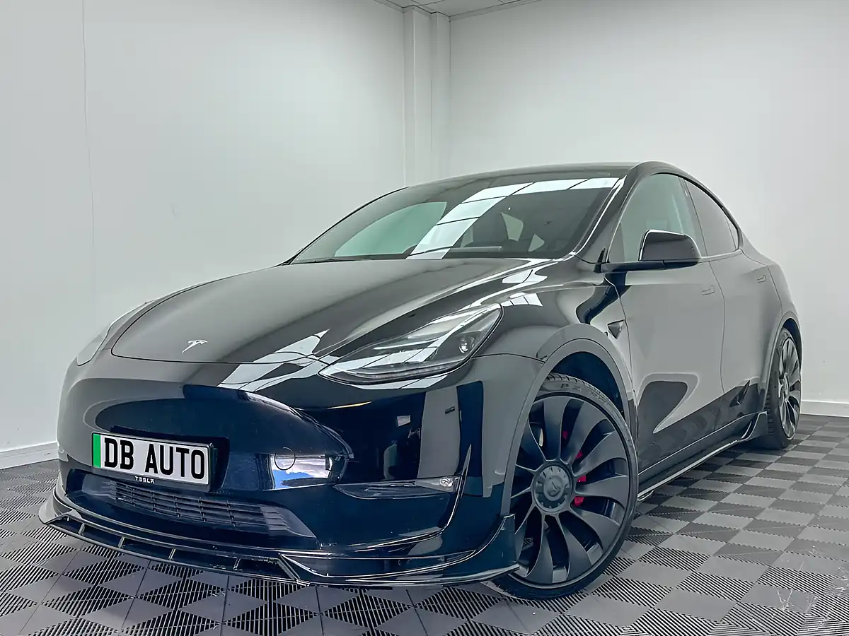 Used 2023 Tesla Model Y Performance Black - Interior and Exterior details 5