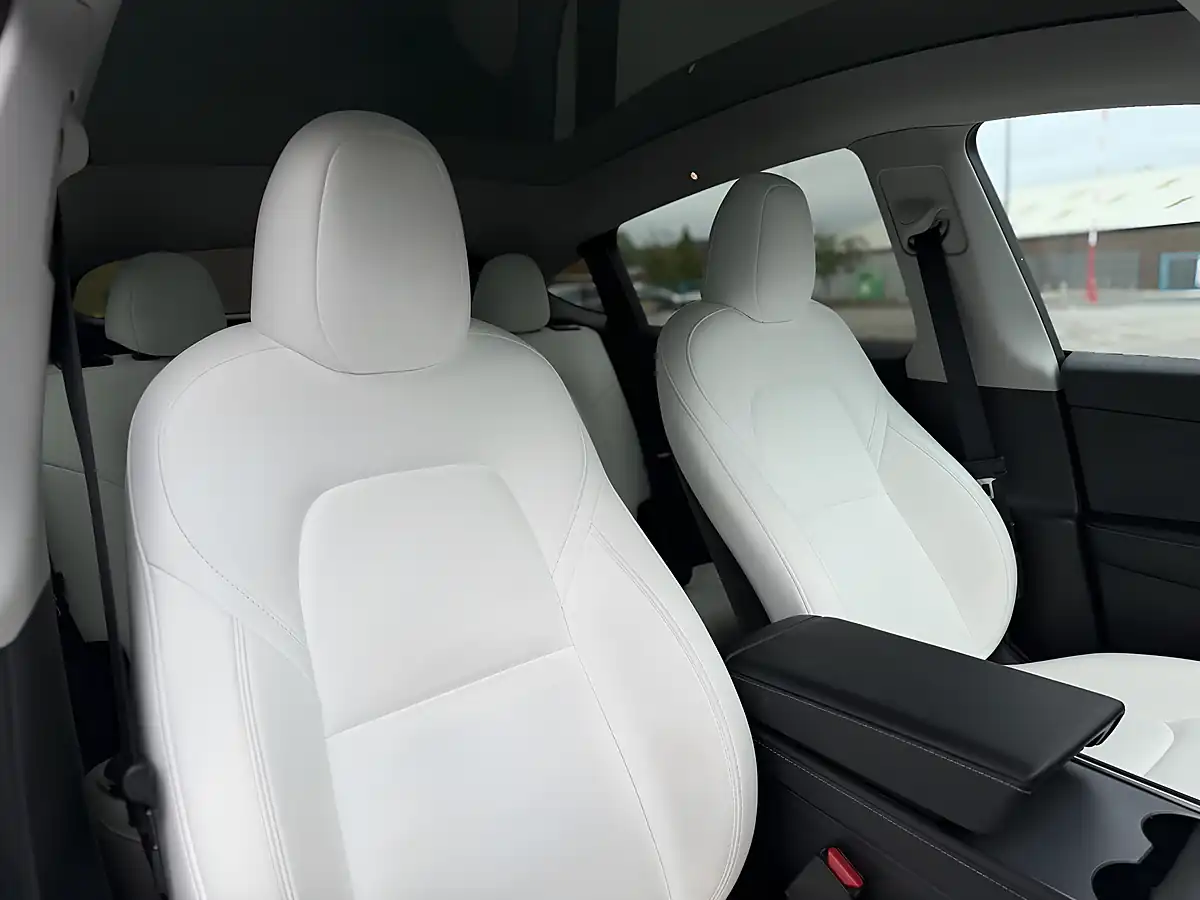Used 2023 Tesla Model Y Performance Blue - Interior and Exterior details 6