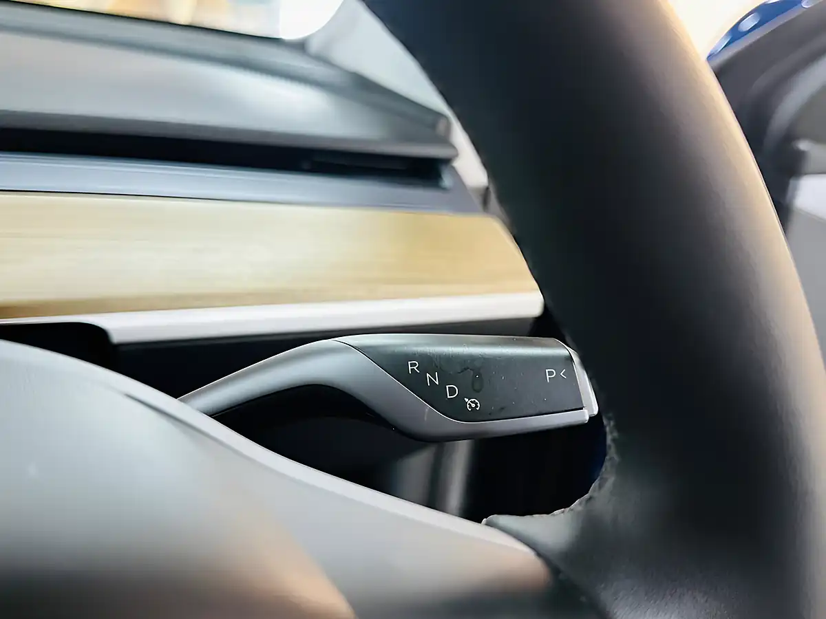 Used 2023 Tesla Model Y Performance Deep Blue - Interior and Exterior details 18