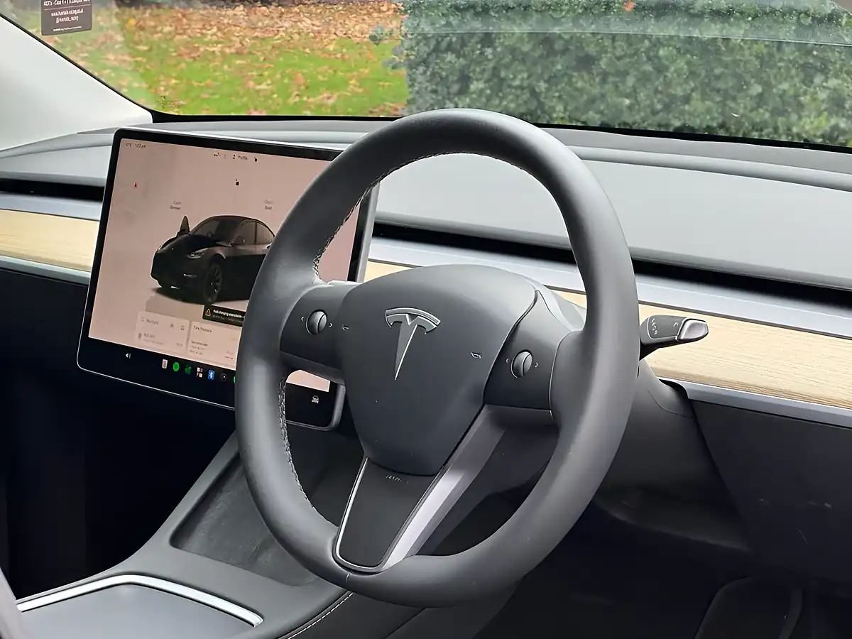 Used 2023 Tesla Model Y RWD Black - Interior and Exterior details 12