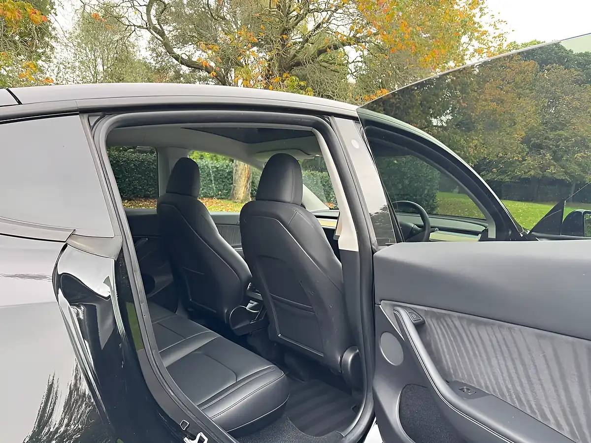 Used 2023 Tesla Model Y RWD Black - Interior and Exterior details 15