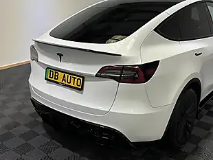 Used 2023 Tesla Model Y SUV 5dr White - Interior and Exterior details 10