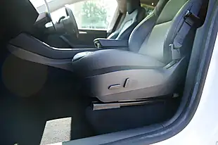 Used 2023 Tesla Model Y SUV 5dr White - Interior and Exterior details 13