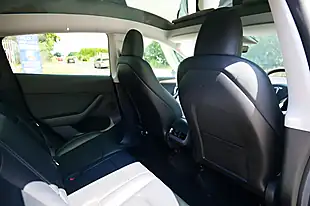 Used 2023 Tesla Model Y SUV 5dr White - Interior and Exterior details 15