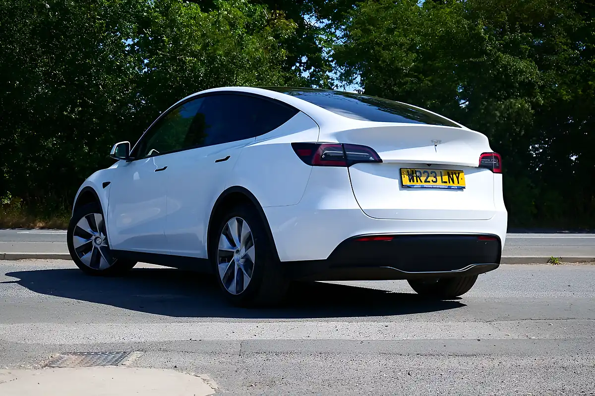 Used 2023 Tesla Model Y SUV 5dr White - Interior and Exterior details 2