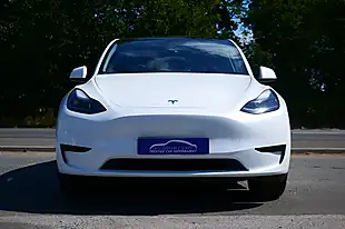 Used 2023 Tesla Model Y SUV 5dr White - Interior and Exterior details 4
