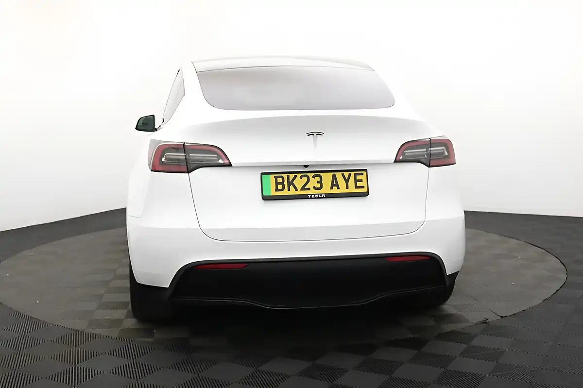 Used 2023 Tesla Model Y SUV 5dr White - Interior and Exterior details 4