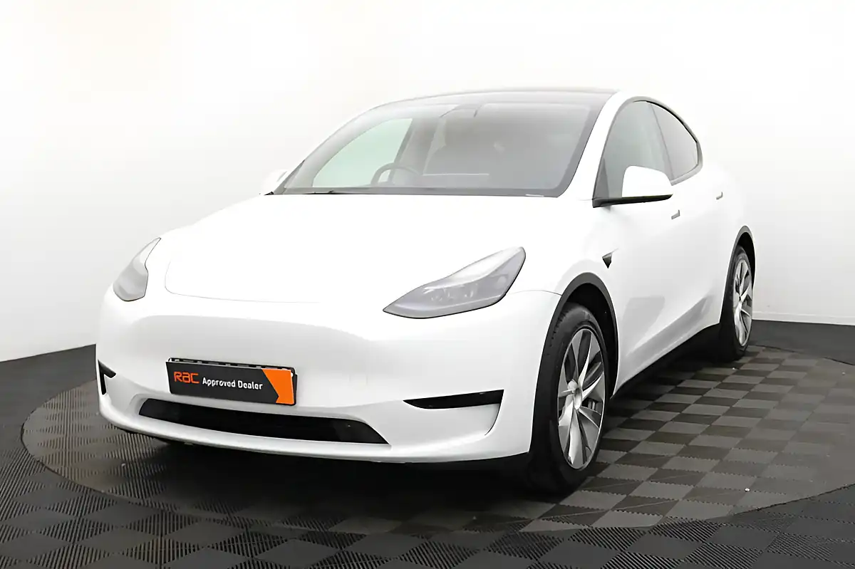 Used 2023 Tesla Model Y SUV 5dr White - Interior and Exterior details 6