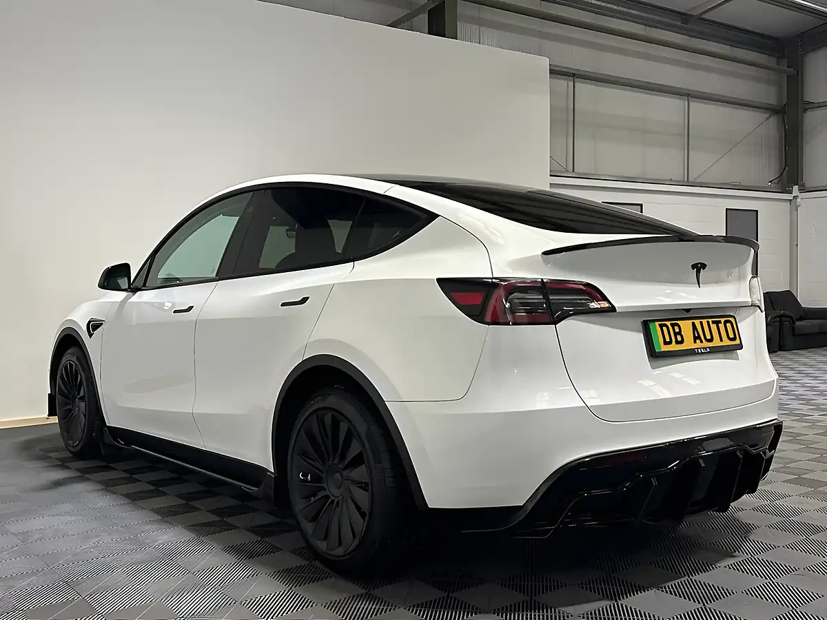 Used 2023 Tesla Model Y SUV White - Interior and Exterior details 6