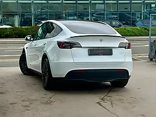Used 2023 Tesla Model Y White - Interior and Exterior details 18
