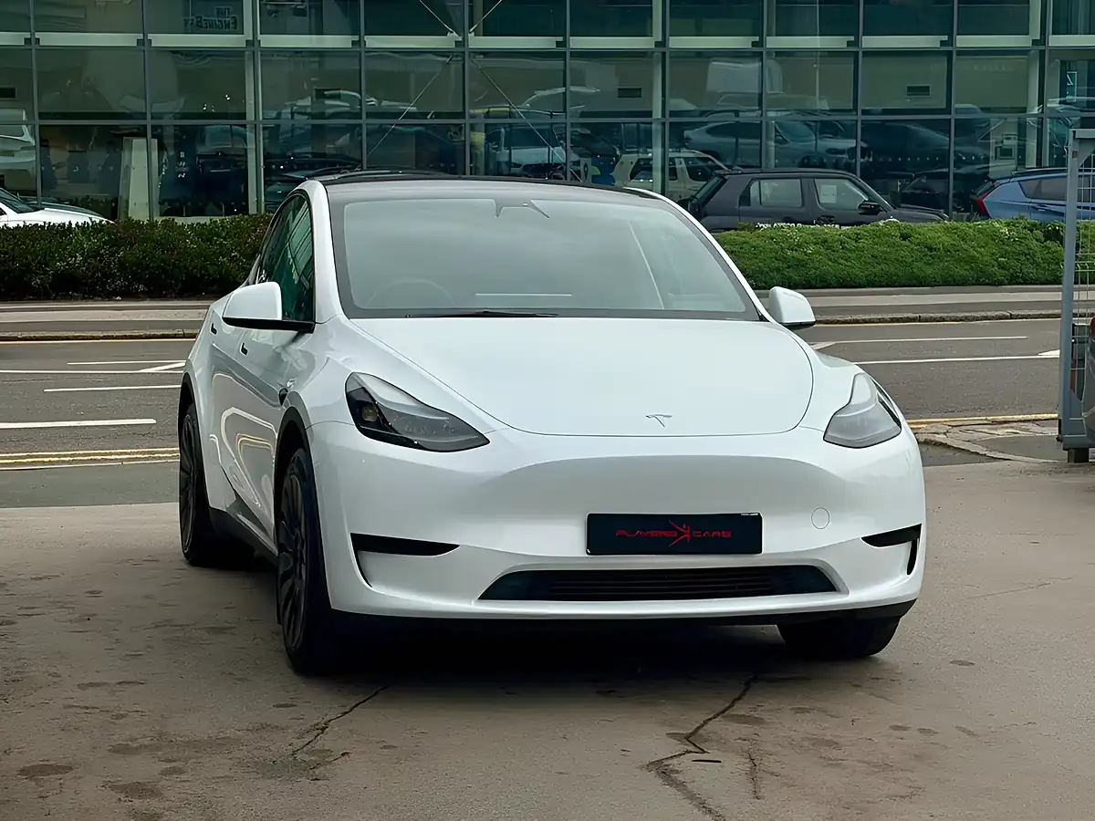 Used 2023 Tesla Model Y White - Interior and Exterior details 5