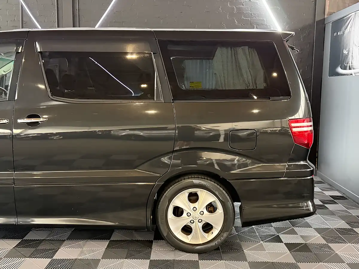 Used 2023 Toyota Alphard Black - Interior and Exterior details 6
