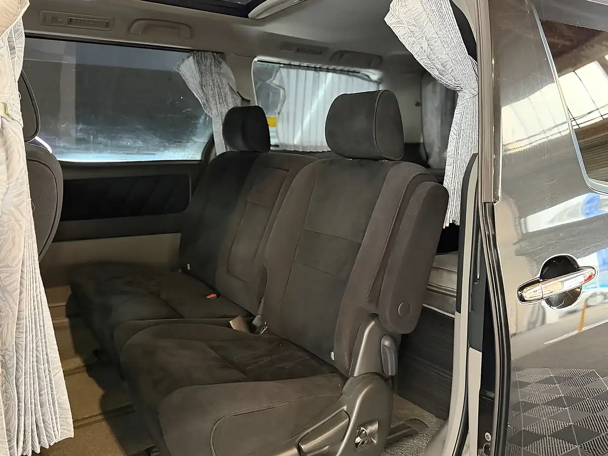 Used 2023 Toyota Alphard Black - Interior and Exterior details 9