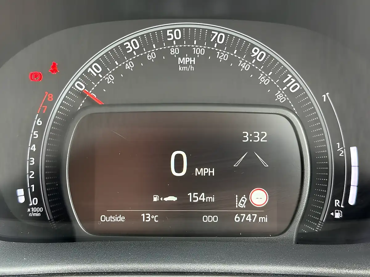 Used 2023 Toyota Aygo X Edge Beige - Interior and Exterior details 16